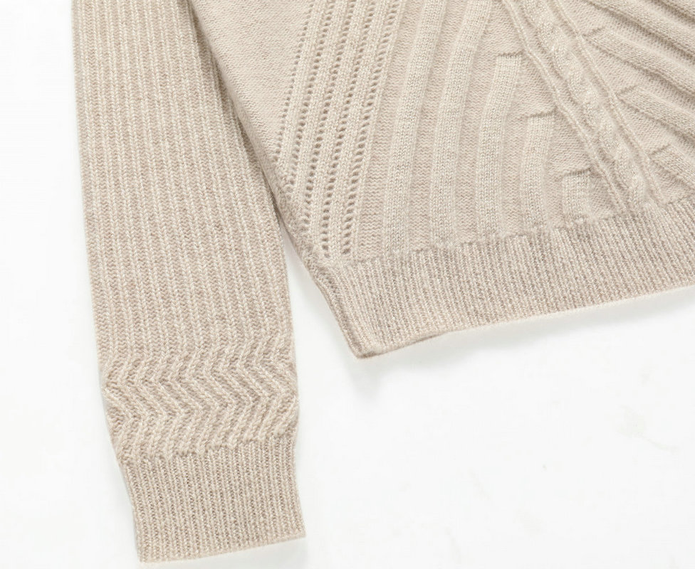 2101-1 7GG 2/24 100%CASHMERE