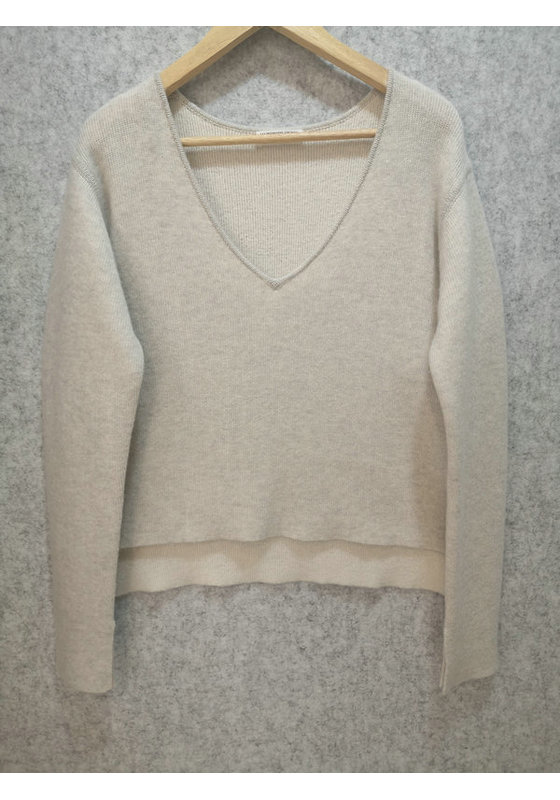 T018-FPU048 7GG 2/26 70%WOOL 30%CASHMERE