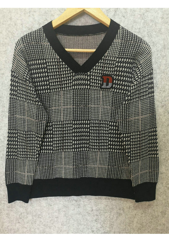 DN37212621 14GG 2/48 100%WOOL