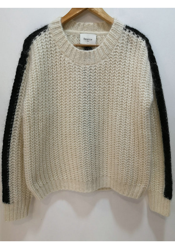 09CARL16FMT 3GG 1/10 36%NYLON 32%MOHAIR 32%ALPACA