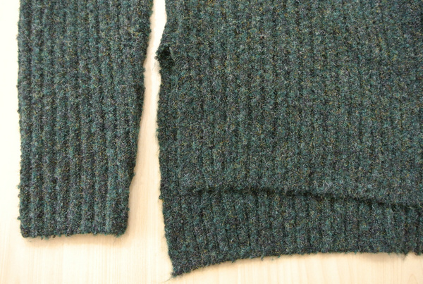 PD02 5GG 1/3.9 77%POLYESTER 8%MOHAIR 8%WOOL 7%NYLON
