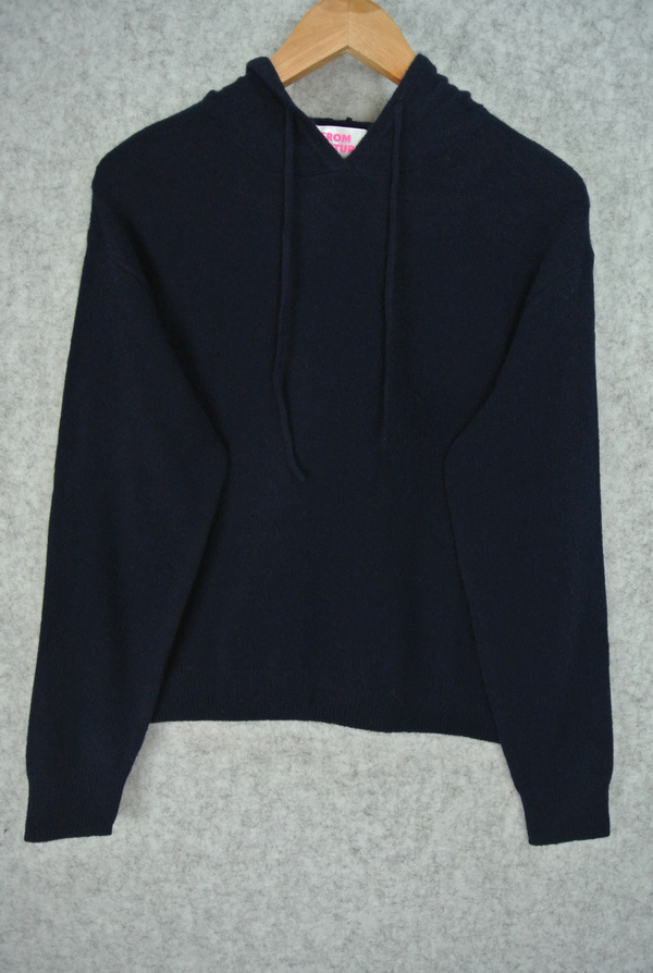 WPH465 7GG 2/22 100%CASHMERE