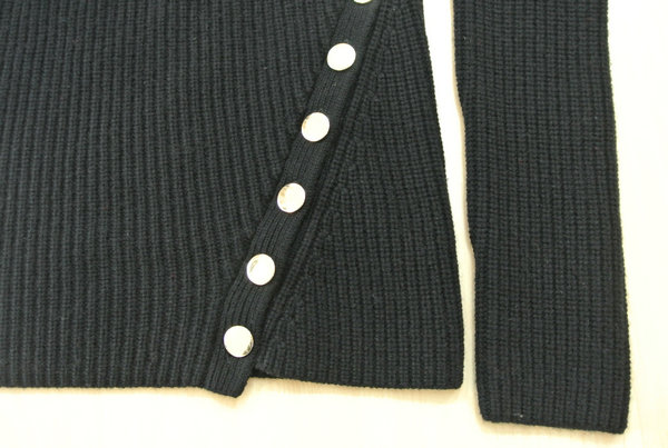 H18402 WOMEN’S JUMPER KNITTED MOCK NECK LONG SLEEVE WITH METAL BUTTONS ALONG FRONT PLACKET MOQ 200PCS/COLOR