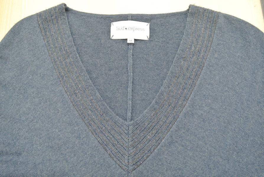 POTENTIAL WOMEN’S WRAP KNITTED V NECK WITH METAL CHAINS AT NECK EDGE MOQ 200PCS/COLOR