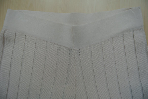 KNTR8212  WOMEN’S WIDE-LEGGED TROUSERS KNITTED RIB STITCH SLIT AT LEG OPENNING MOQ 200PCS/COLOR