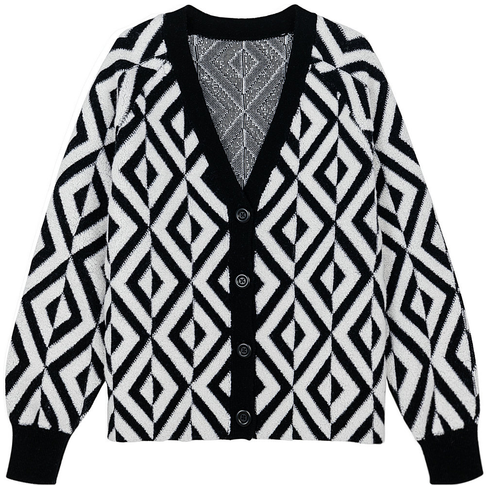 21114 WOMEN’S CARDIGAN KNITTED V NECK LONG SLEEVE BLACK AND WHITE ZIGZAG JACQUARD WITH BUTTONS MOQ 200PCS/COLOR